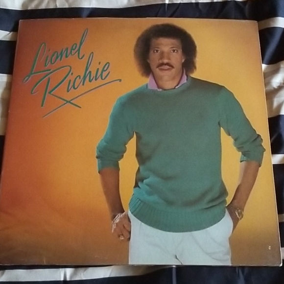 2 Lionel Richie Records - Picture 2 of 5